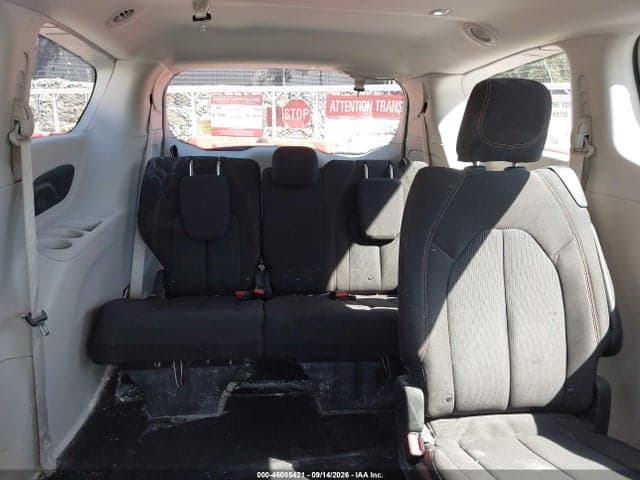 2017 CHRYSLER PACIFICA TOURING 8