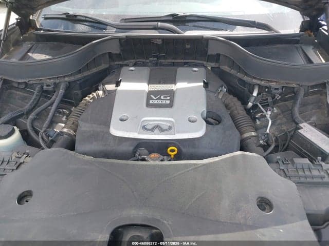 2017 INFINITI QX70 10