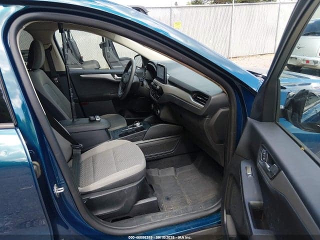 2020 FORD ESCAPE SE 5
