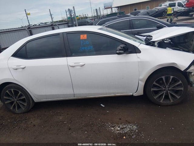 2017 TOYOTA COROLLA SE 12