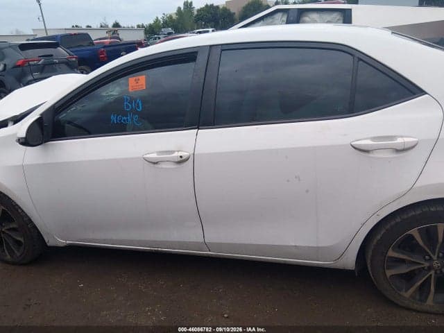 2017 TOYOTA COROLLA SE 13
