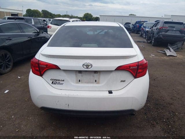 2017 TOYOTA COROLLA SE 15