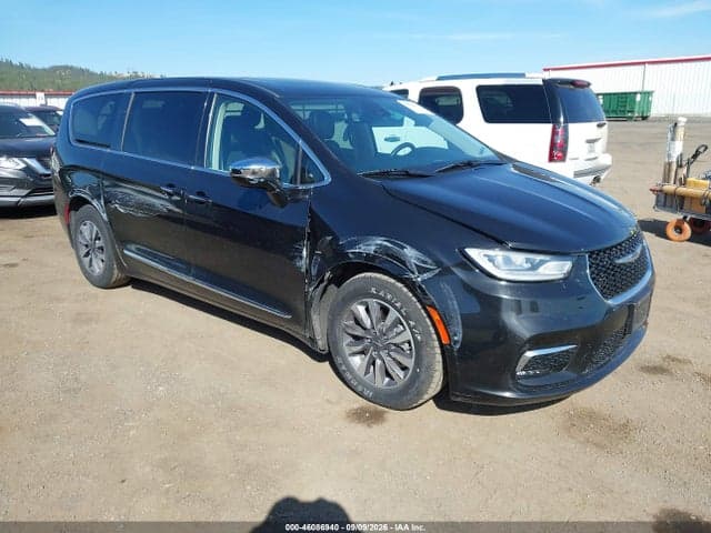 2023 CHRYSLER PACIFICA HYBRID LIMITED 1
