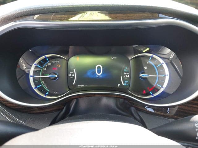 2023 CHRYSLER PACIFICA HYBRID LIMITED 7