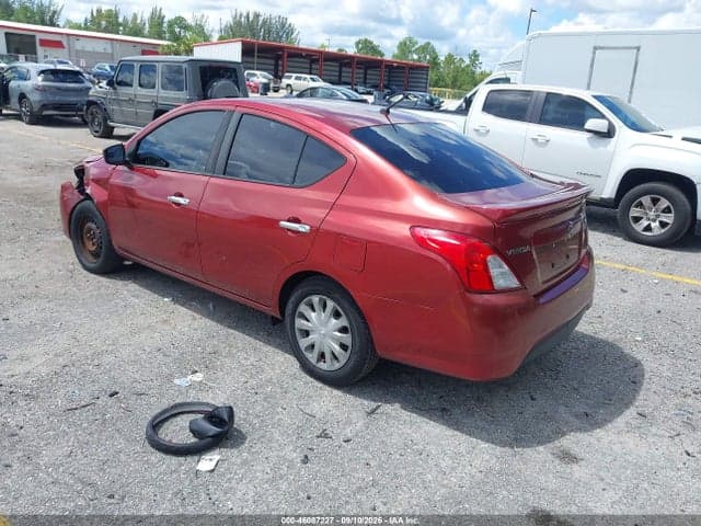 2017 NISSAN VERSA 1.6 SV 3
