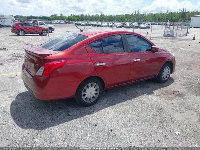 2017 NISSAN VERSA 1.6 SV 4
