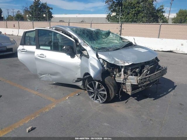 2018 NISSAN VERSA NOTE SR 1