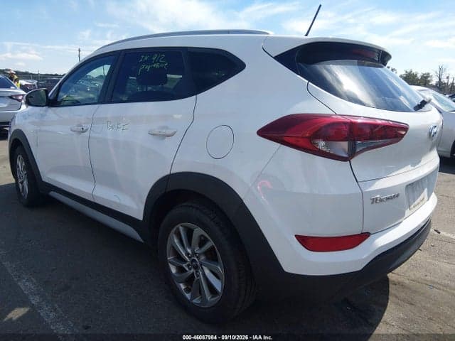 2017 HYUNDAI TUCSON SE 3