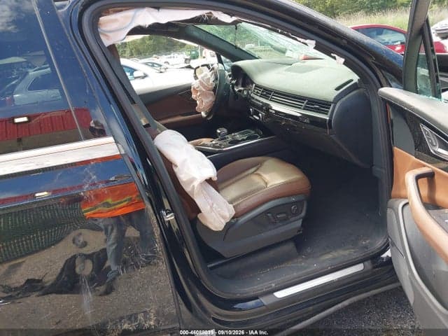 2017 AUDI Q7 3.0T PREMIUM 5