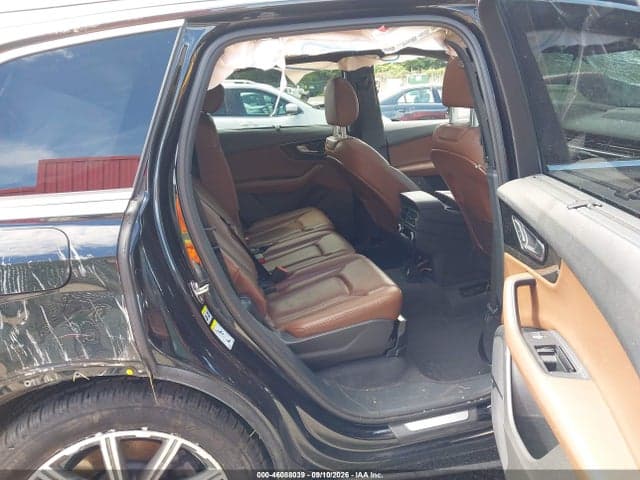 2017 AUDI Q7 3.0T PREMIUM 8