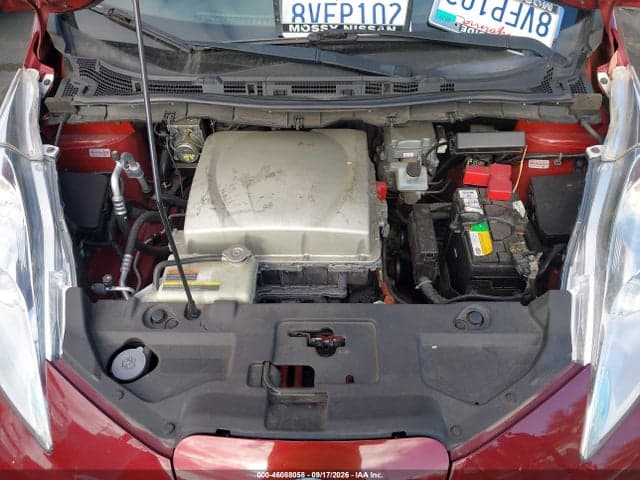 2017 NISSAN LEAF S 10