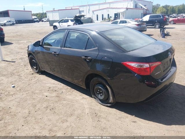 2017 TOYOTA COROLLA LE 3
