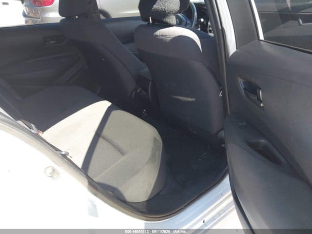2023 TOYOTA COROLLA LE 8