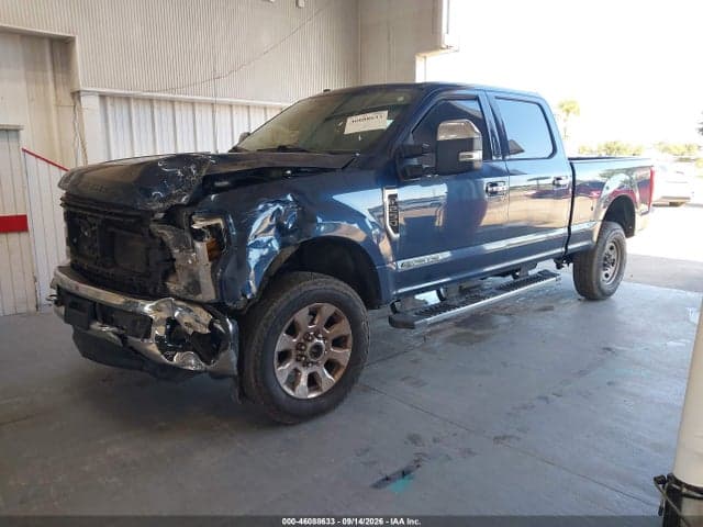 2018 FORD F-250 LARIAT 2