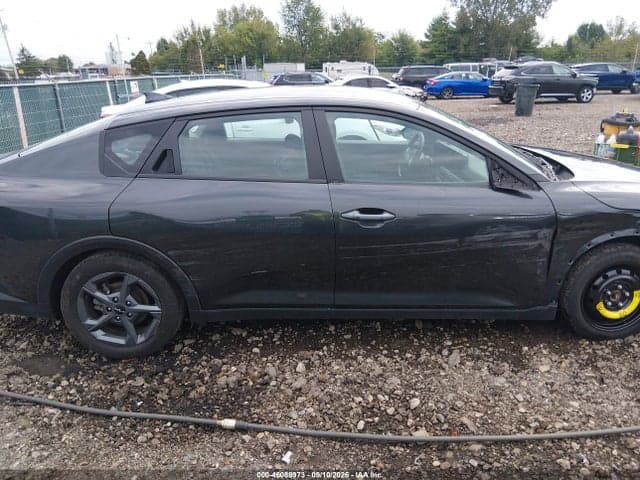 2025 KIA K4 LXS 14