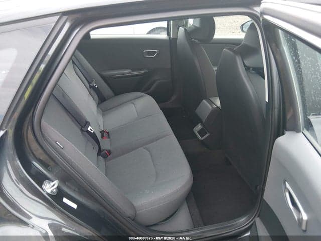 2025 KIA K4 LXS 8