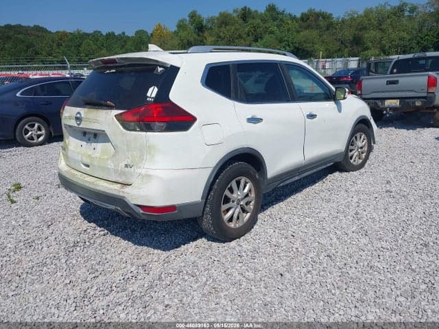 2017 NISSAN ROGUE SV 4