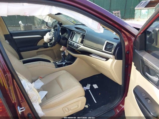 2019 TOYOTA HIGHLANDER XLE 5