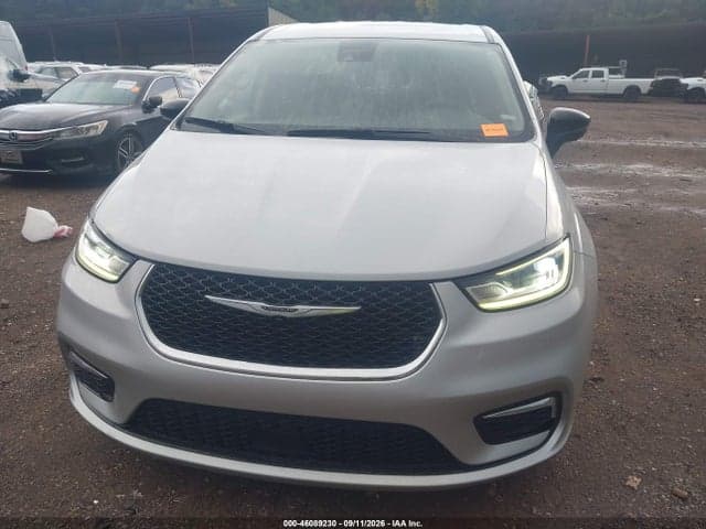 2024 CHRYSLER PACIFICA TOURING L 6