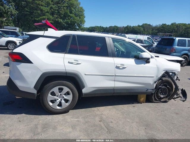 2024 TOYOTA RAV4 LE 14
