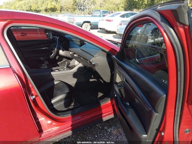 2019 MAZDA MAZDA3 PREFERRED PACKAGE 5