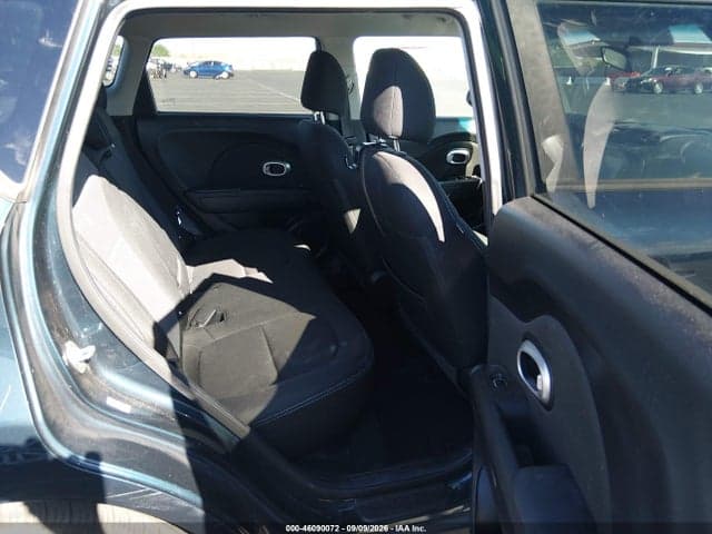 2017 KIA SOUL + 8