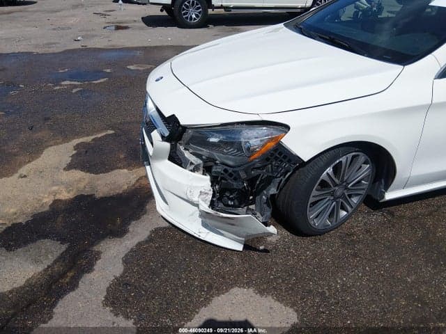 2017 MERCEDES-BENZ CLA 250 6