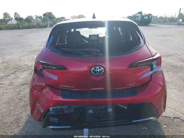 2025 TOYOTA COROLLA XSE 16