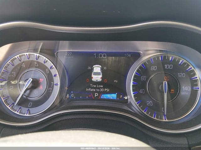 2017 CHRYSLER 300C 7