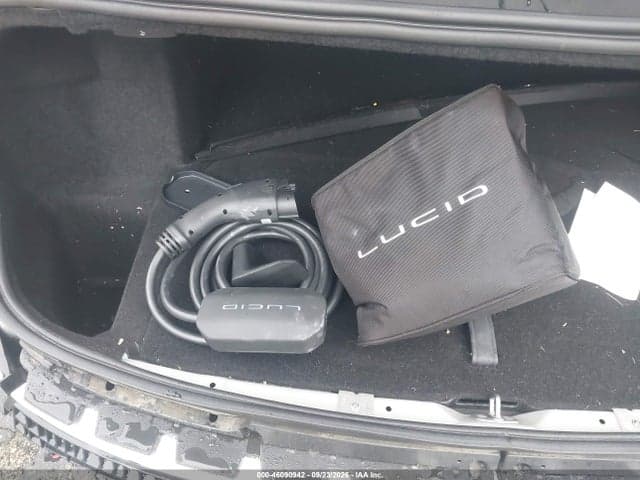 2023 LUCID AIR TOURING 20