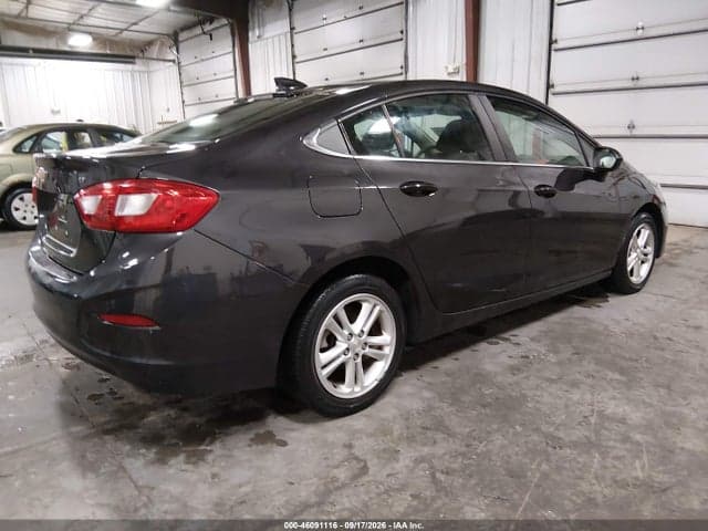 2017 CHEVROLET CRUZE LT AUTO 4