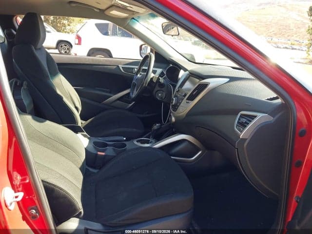 2017 HYUNDAI VELOSTER 5