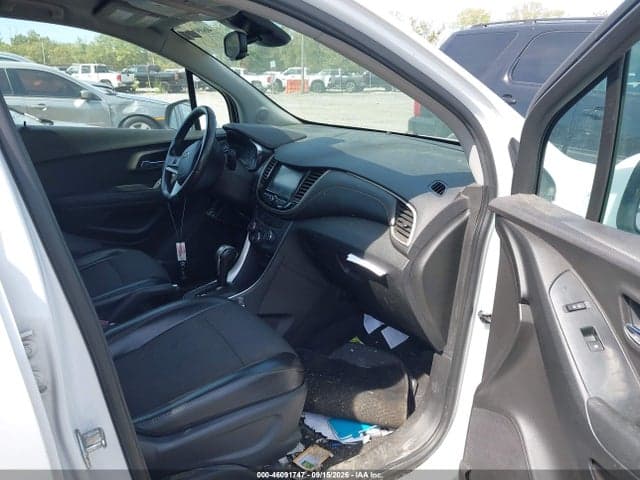 2017 CHEVROLET TRAX LT 5