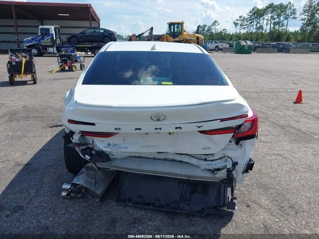 2025 TOYOTA CAMRY SE 16