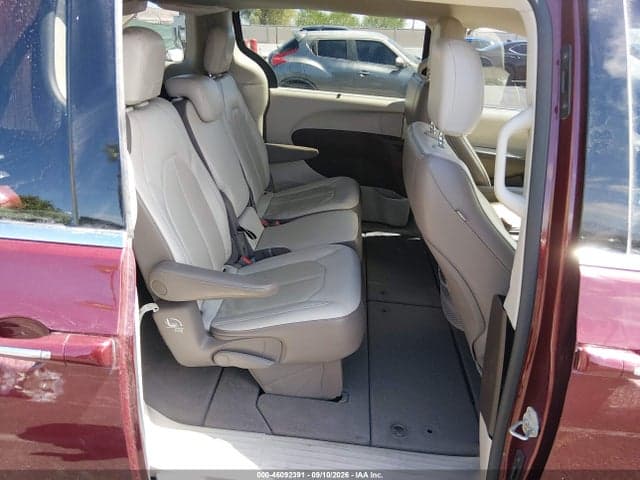 2018 CHRYSLER PACIFICA TOURING L 8