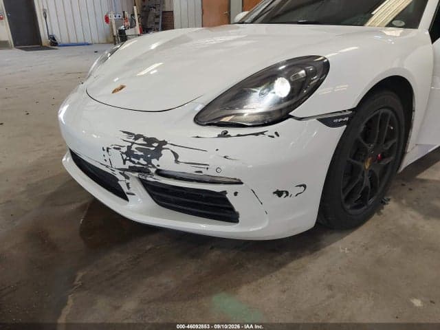 2019 PORSCHE 718 CAYMAN 17