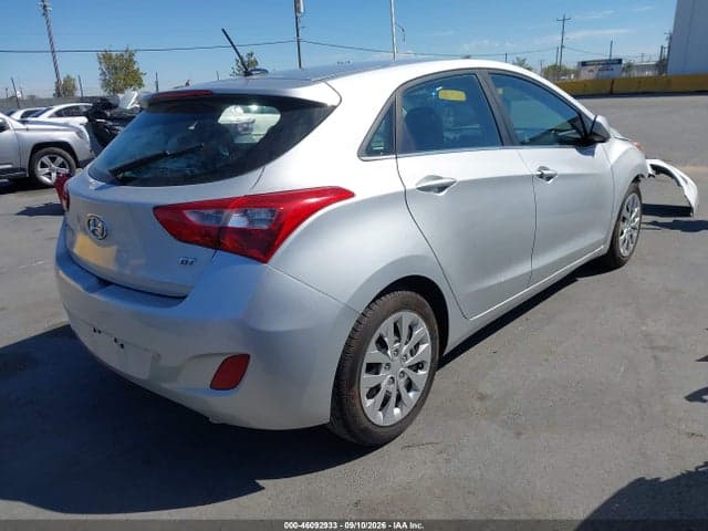 2017 HYUNDAI ELANTRA GT 4