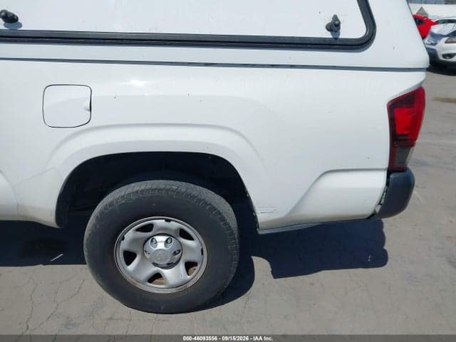 2022 TOYOTA TACOMA SR 6