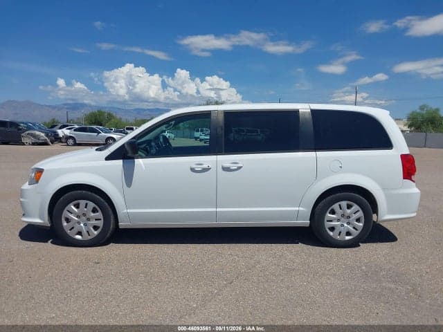 2018 DODGE GRAND CARAVAN SE 14