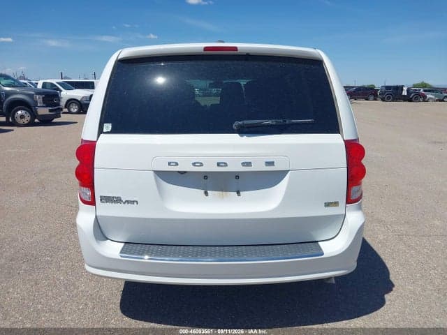 2018 DODGE GRAND CARAVAN SE 16