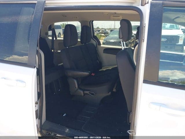 2018 DODGE GRAND CARAVAN SE 8