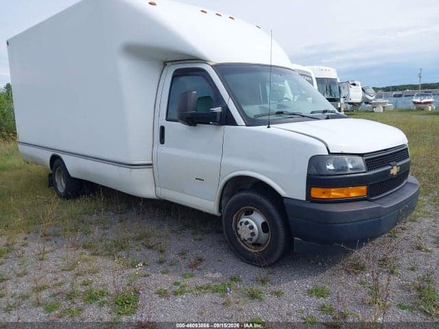 2018 CHEVROLET EXPRESS CUTAWAY WORK VAN