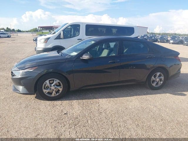 2021 HYUNDAI ELANTRA SE 14