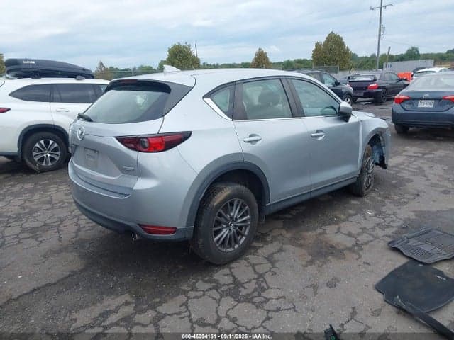 2017 MAZDA CX-5 SPORT 4