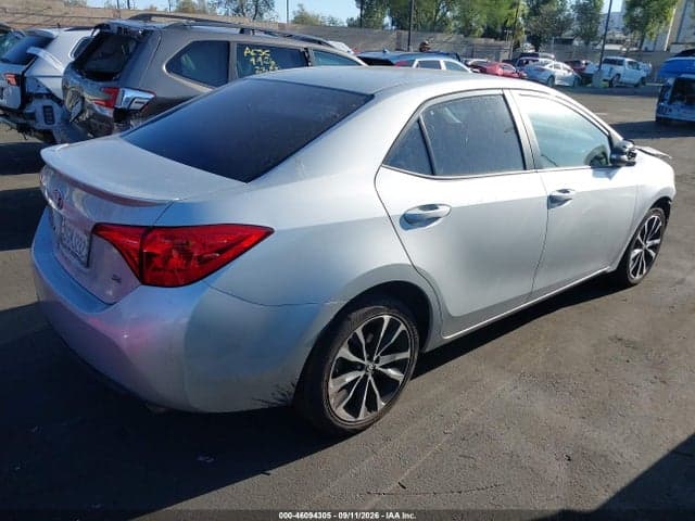 2019 TOYOTA COROLLA SE 4
