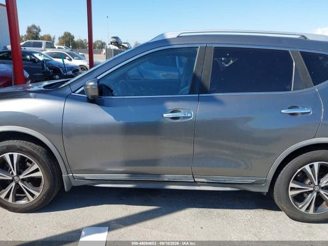 2017 NISSAN ROGUE SL 14