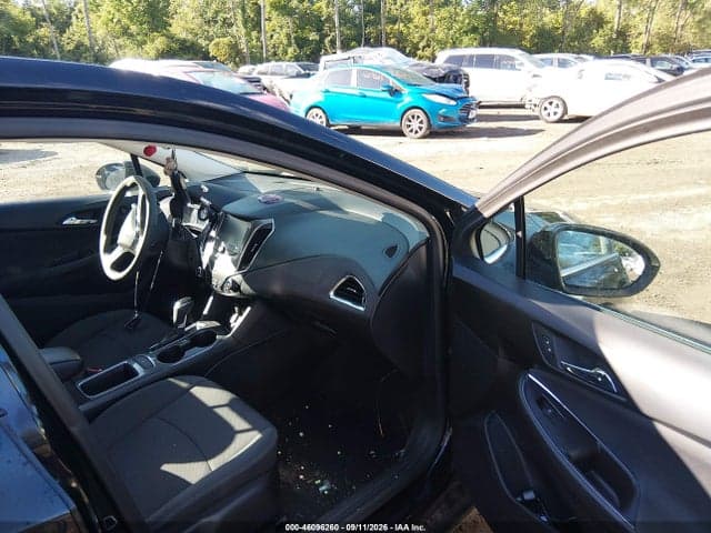 2017 CHEVROLET CRUZE LT AUTO 5