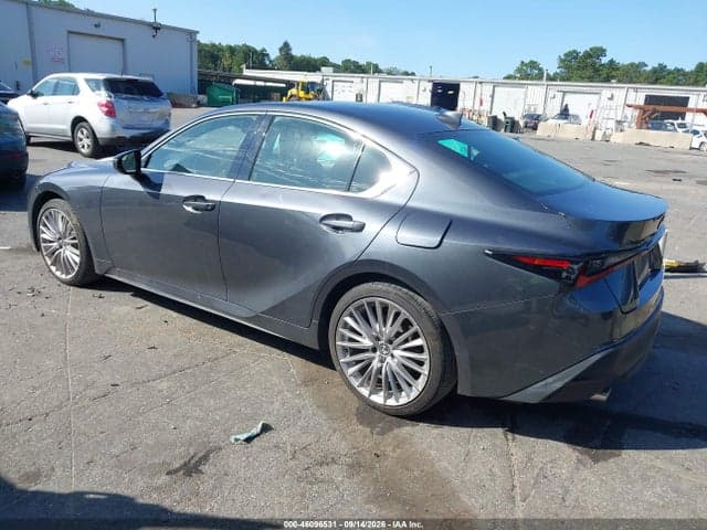 2023 LEXUS IS 300 3