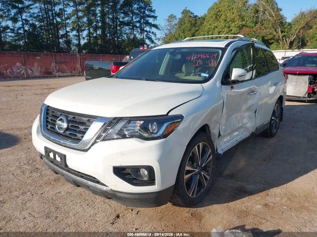 2019 NISSAN PATHFINDER PLATINUM 2