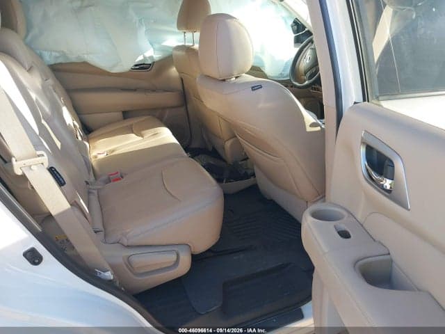 2019 NISSAN PATHFINDER PLATINUM 8
